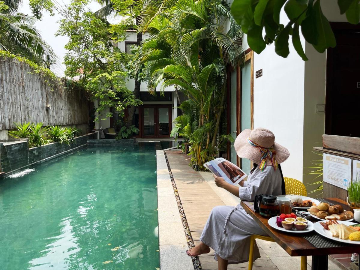 Sarina Hotel & Villa Phnom Penh Exterior foto